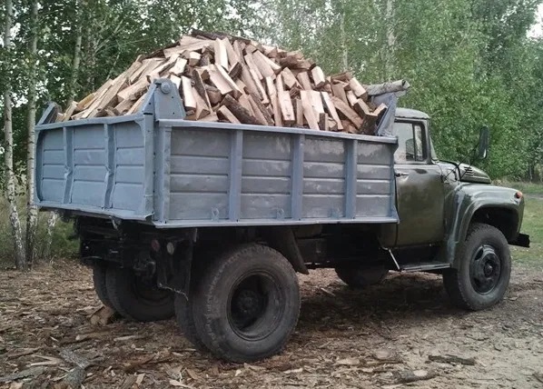 Дрова валом